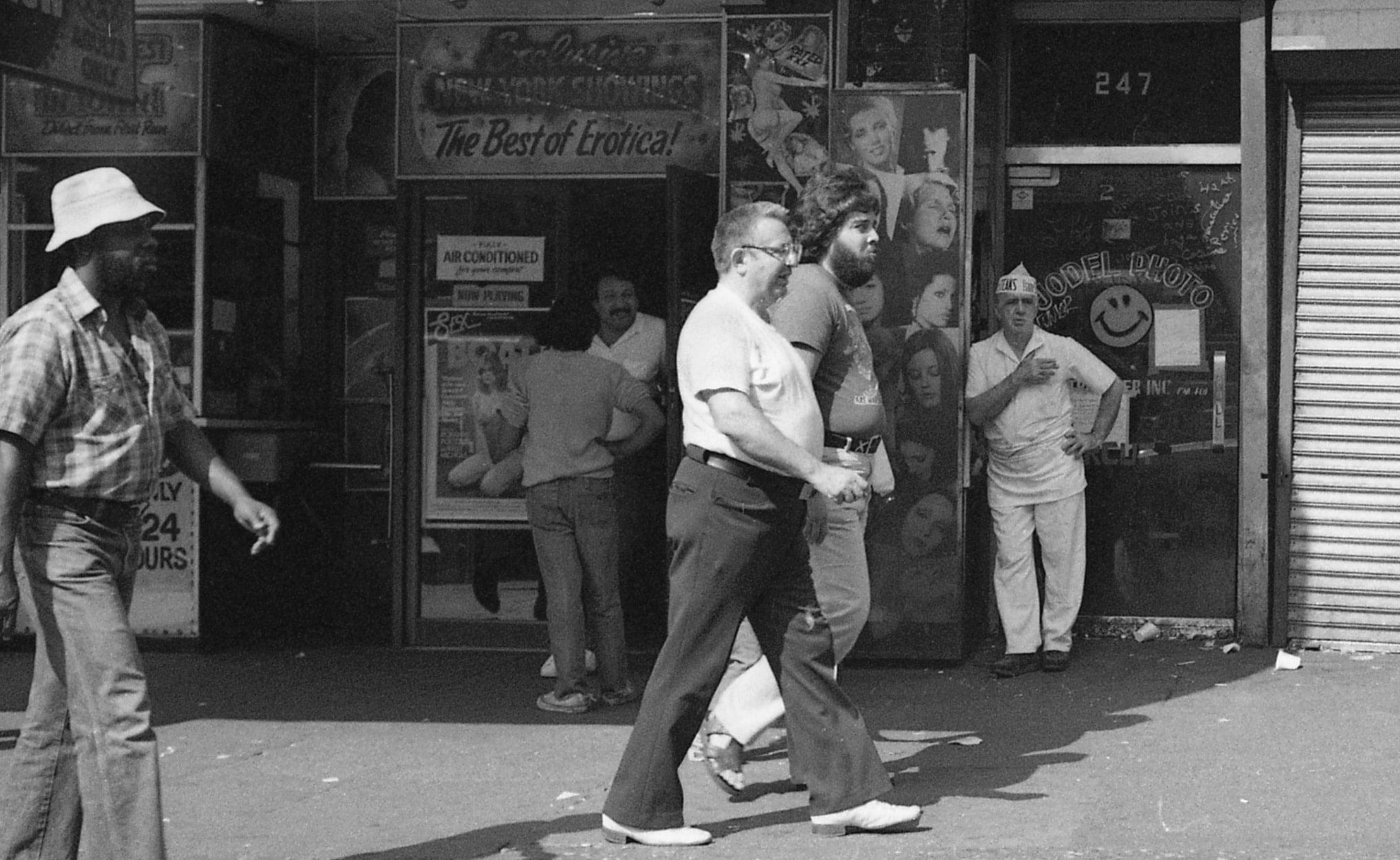 Times Square, 1982. Photo by Niles Jaeger 